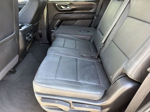 Used 2024 Chevrolet Tahoe LT AWD/4WD image 19