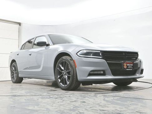 Used 2022 Dodge Charger SXT w/ Plus Group image 28