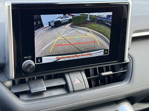 Used 2024 Toyota RAV4 XLE image 23