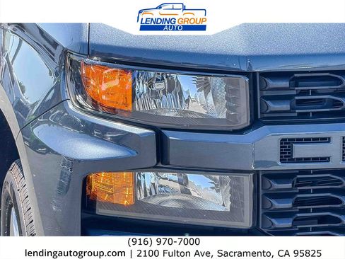 Used 2021 Chevrolet Silverado 1500 Custom w/ Safety Confidence Package RWD image 7