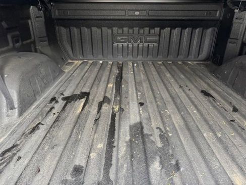 Used 2021 GMC Sierra 1500 Elevation image 12