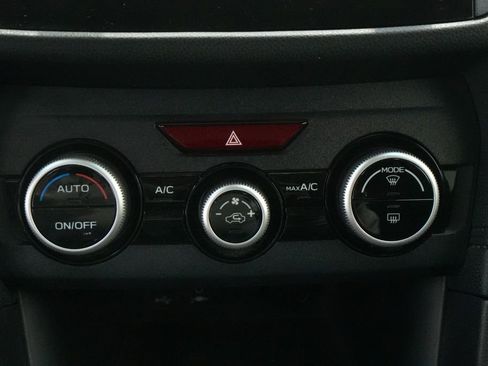 Used 2022 Subaru Crosstrek 2.0i image 29