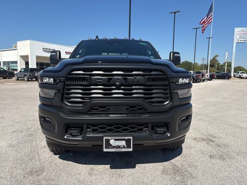 New 2026 RAM 2500 Tradesman AWD/4WD image 9
