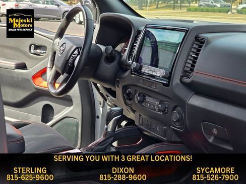 Used 2024 Nissan Frontier PRO-4X w/ Off-Road Protection Package image 30