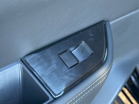 New 2026 Nissan Rogue SV image 30