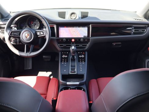 New 2026 Porsche Macan AWD/4WD image 20