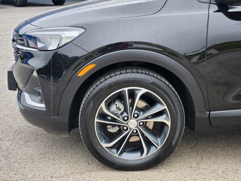 Used 2022 Buick Encore GX Select w/ Advanced Technology Package FWD image 25