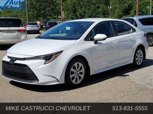 Used 2024 Toyota Corolla LE FWD image 1
