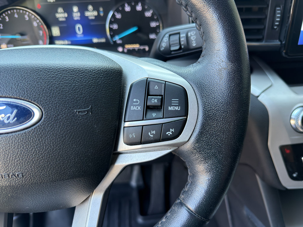 Used 2023 Ford Explorer XLT w/ Equipment Group 202A RWD image 15