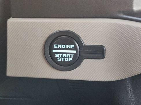 Used 2023 Ford Bronco Wildtrak AWD/4WD image 21