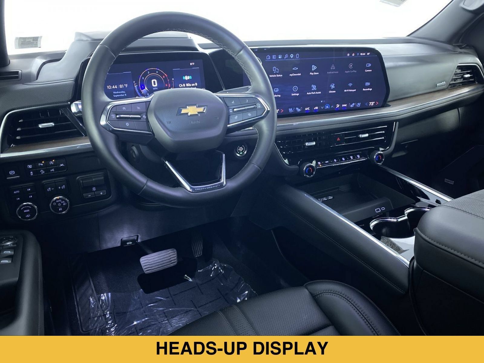 Certified 2026 Chevrolet Suburban High Country AWD/4WD image 2