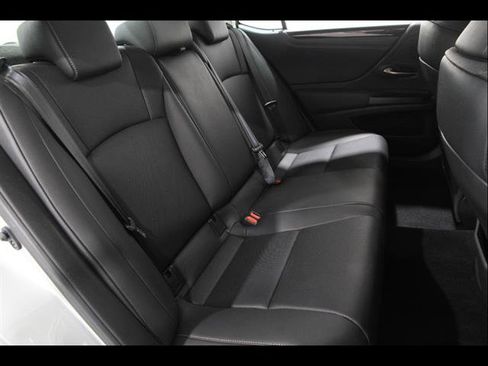 Used 2020 Lexus ES 350 w/ Premium Package image 18