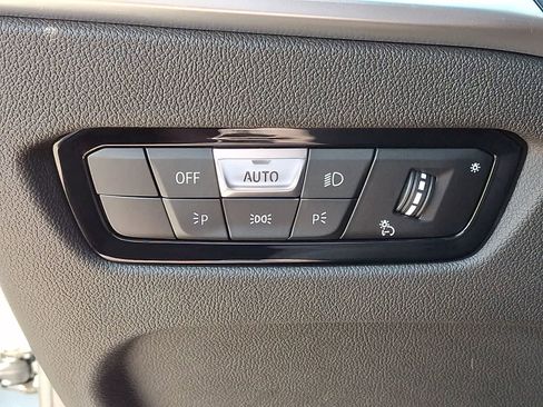 Used 2025 BMW M240i xDrive Coupe w/ Premium Package image 28