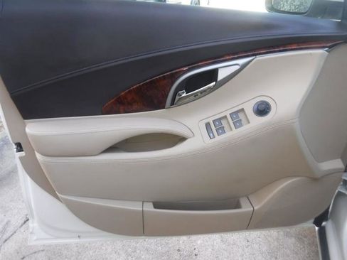 Used 2012 Buick LaCrosse Convenience image 38