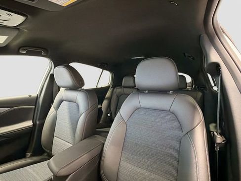 New 2026 Buick Envista Preferred image 17