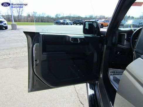 Certified 2025 Ford Bronco Outer Banks AWD/4WD image 24