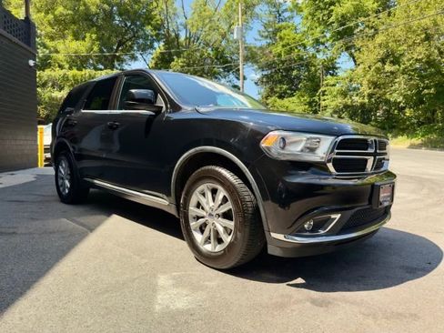 Used 2018 Dodge Durango SXT w/ 3rd Row Seating Group image 7