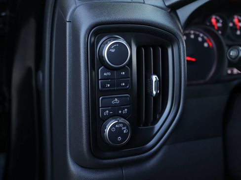 Used 2023 Chevrolet Silverado 1500 Custom Trail Boss w/ LPO, Dark Essentials Package AWD/4WD image 10