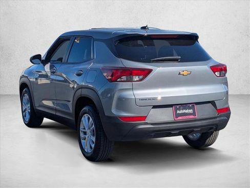 New 2026 Chevrolet TrailBlazer LS w/ LS Convenience Package FWD image 9