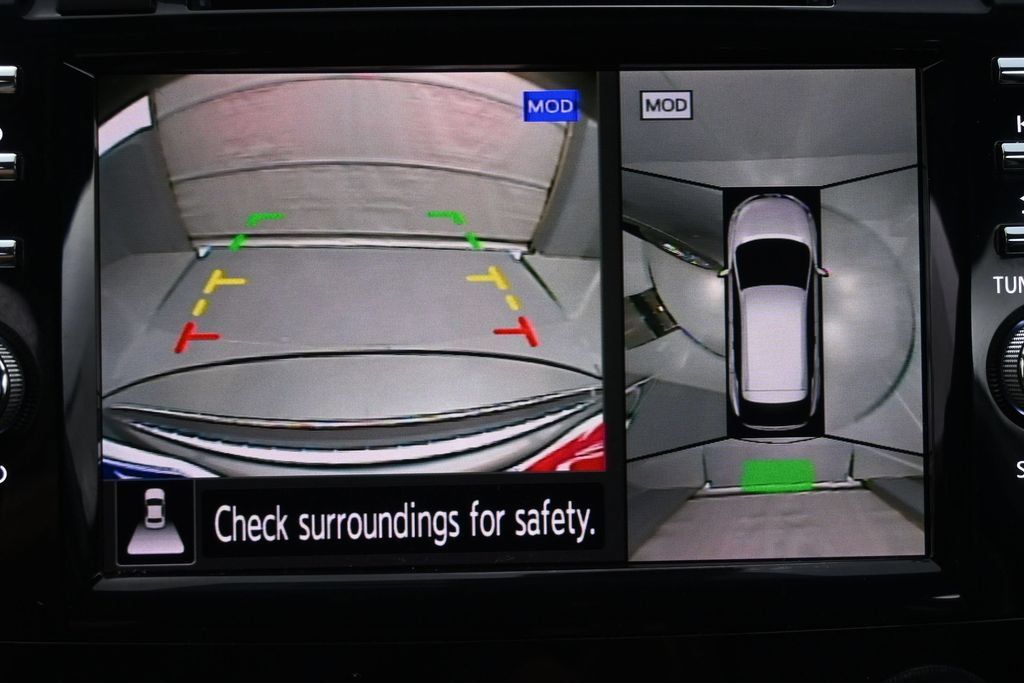 Used 2020 Nissan Murano Platinum w/ Cargo Package AWD/4WD image 13