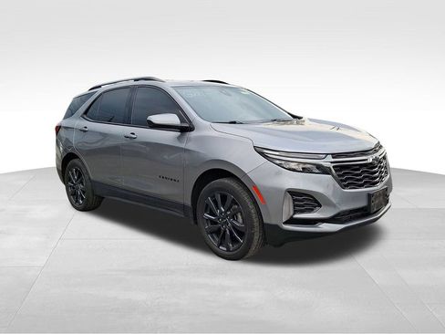 Used 2023 Chevrolet Equinox RS AWD/4WD image 1