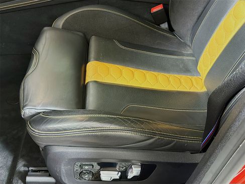 Used 2023 BMW X6 M w/ Competition Package image 23