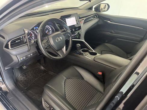 Used 2023 Toyota Camry SE FWD image 25