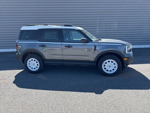 New 2025 Ford Bronco Sport Heritage w/ Convenience Package image 2