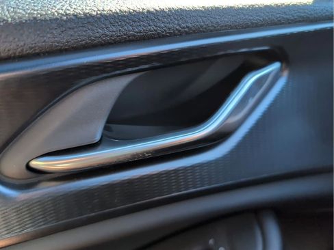 New 2025 Jeep Grand Cherokee L Altitude image 13