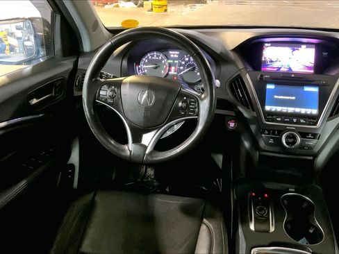 Used 2018 Acura MDX SH-AWD image 5
