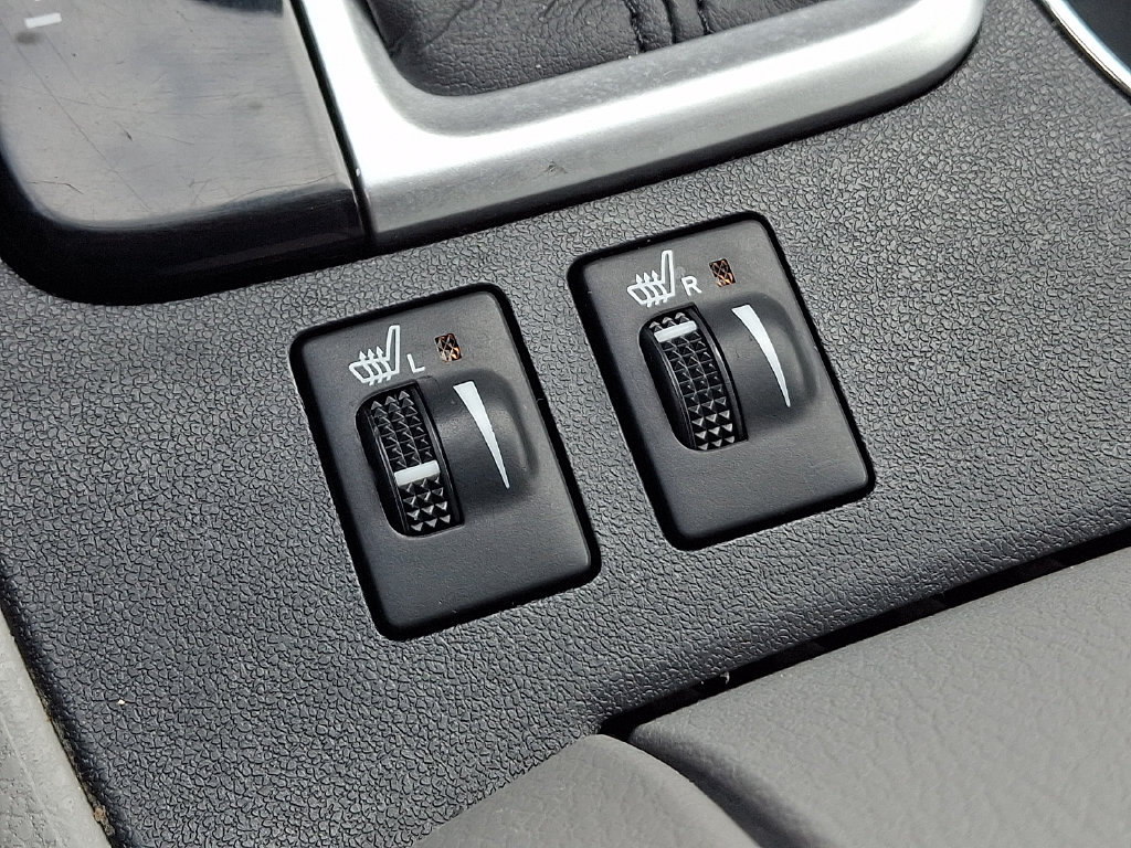 Used 2015 Toyota Highlander XLE FWD image 23