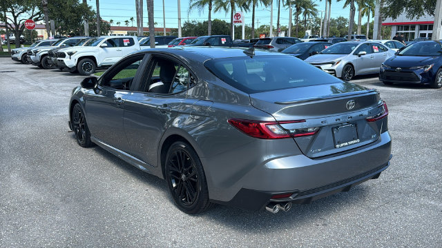 Used 2026 Toyota Camry SE FWD image 5