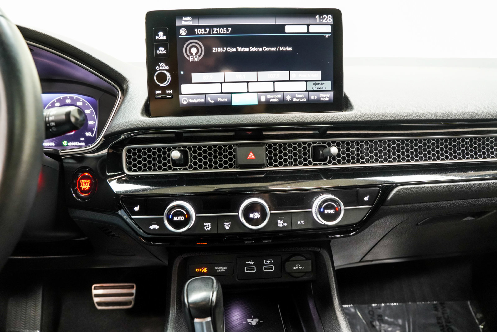 Used 2022 Honda Civic Sport Touring image 29