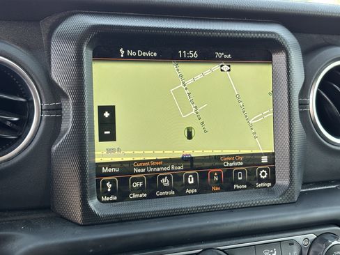 Used 2022 Jeep Wrangler Unlimited Sahara w/ Cold Weather Group image 23