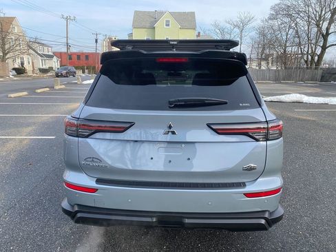 New 2026 Mitsubishi Outlander Trail Edition image 6