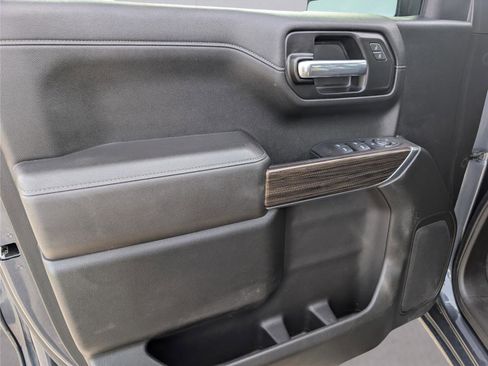 Used 2021 Chevrolet Silverado 1500 LT image 15