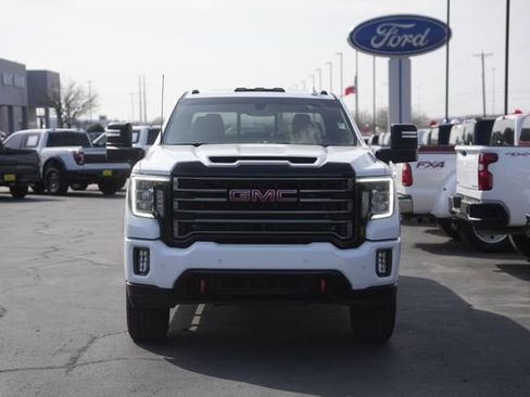 Used 2022 GMC Sierra 3500 AT4 image 3