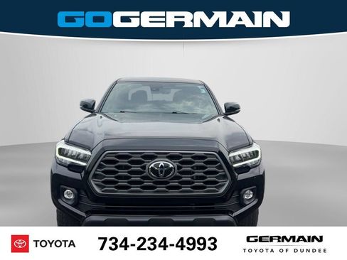 Used 2023 Toyota Tacoma TRD Off-Road AWD/4WD image 2
