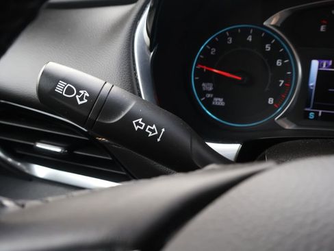 Used 2019 Chevrolet Traverse LT image 20