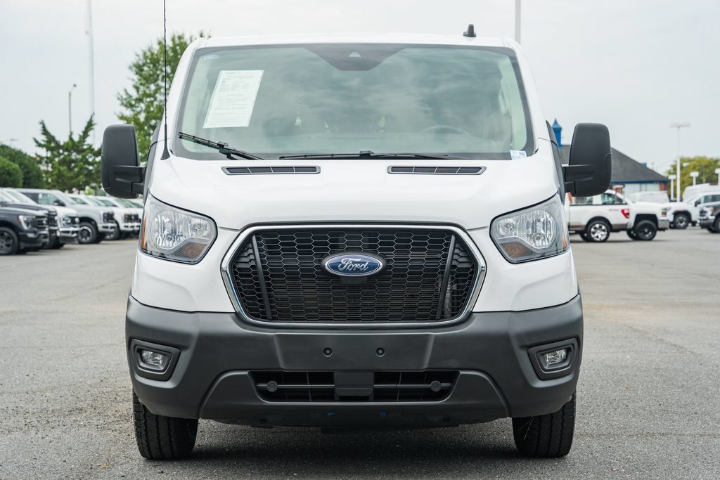 Certified 2025 Ford Transit 250 Low Roof w/ Exterior Upgrade Package RWD image 2