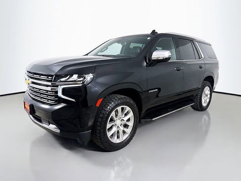Used 2022 Chevrolet Tahoe Premier AWD/4WD image 3