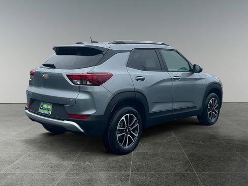 New 2026 Chevrolet TrailBlazer LT w/ Convenience Package AWD/4WD image 7