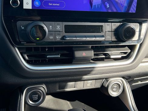 Used 2024 Toyota Grand Highlander XLE image 15