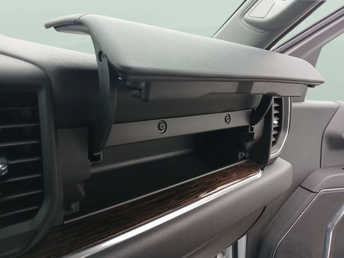 Used 2025 GMC Sierra 1500 Elevation w/ LPO, Elevation Black Package image 44