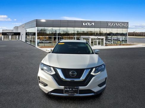 Used 2019 Nissan Rogue SV FWD image 8