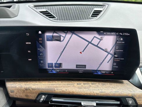 Used 2023 BMW X1 xDrive28i w/ Premium Package image 18