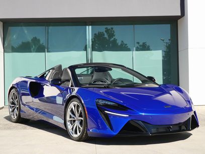 New 2025 McLaren Artura Spider