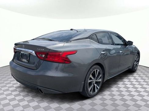 Used 2017 Nissan Maxima Platinum FWD image 4