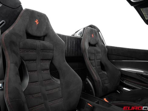 Used 2020 Ferrari 488 Pista Spider RWD image 49