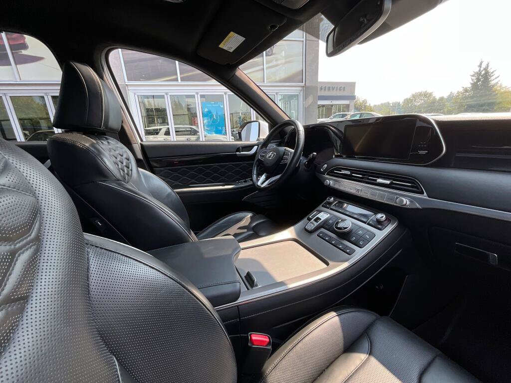 Used 2022 Hyundai Palisade Calligraphy w/ Cargo Package AWD/4WD image 20